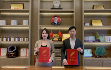 恭喜山東省煙臺(tái)市任小姐成功簽約翌芙萊加盟店，成為翌芙萊美麗傳播天使